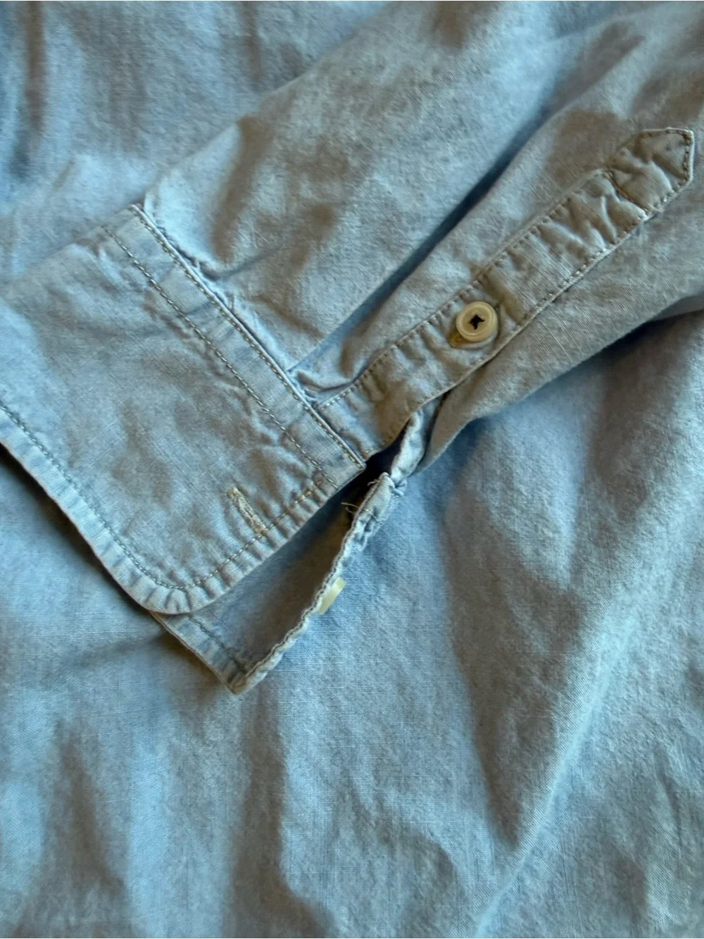 J.Crew Relaxed Chambray Button Down Shirt XL Light Wash